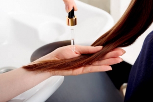 Keratin Treatment Aftercare: Tips for Prolonging the Results